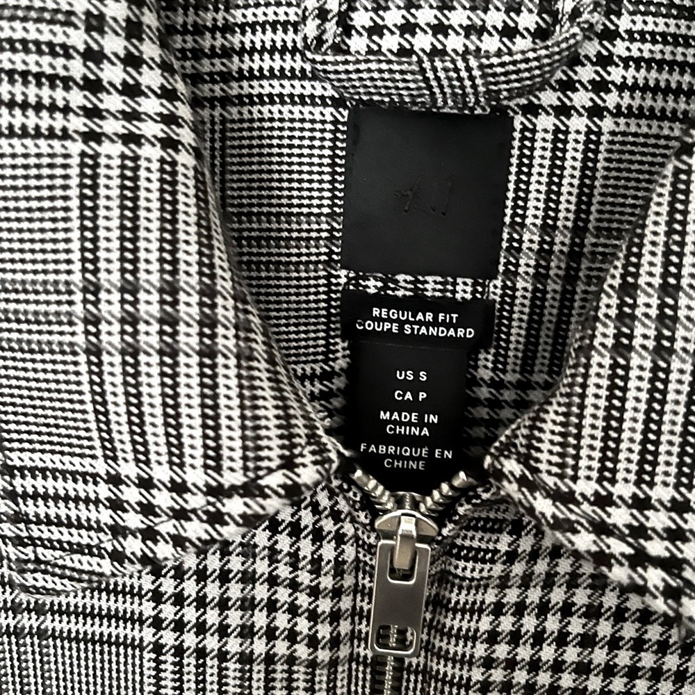 H&M MEN'S BLACK CHECKED ZIP-UP SHIRT JACKET - SIZE SMALL - Picture 4 of 8